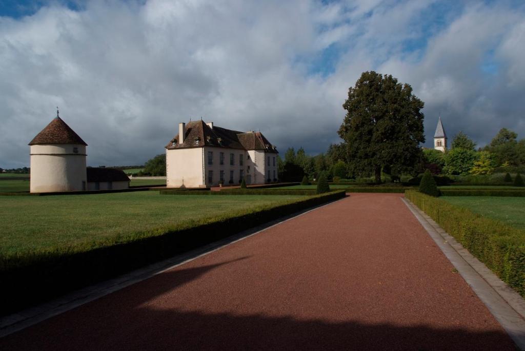 Les Residences Du Chateau De Vianges Esterno foto